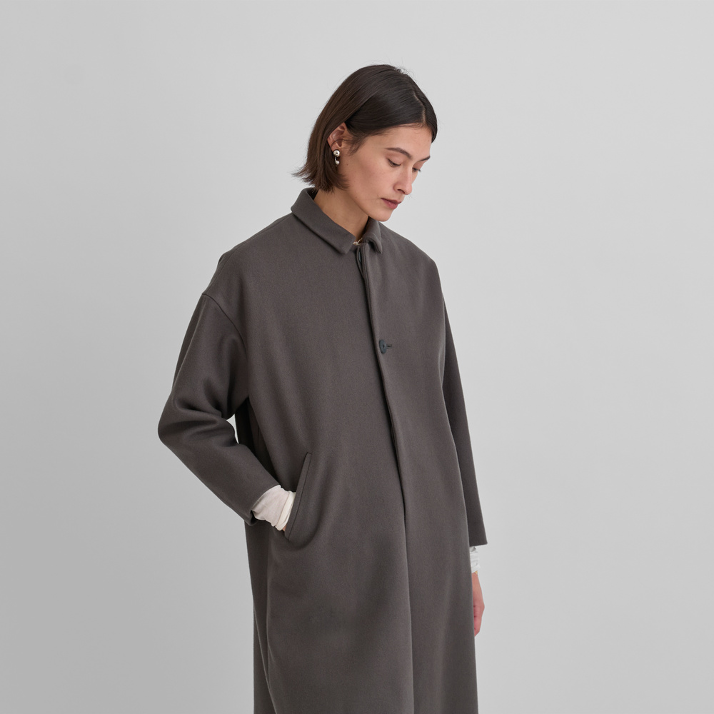Future Present - YOKE | Wool Melton Big Balmacaan Coat