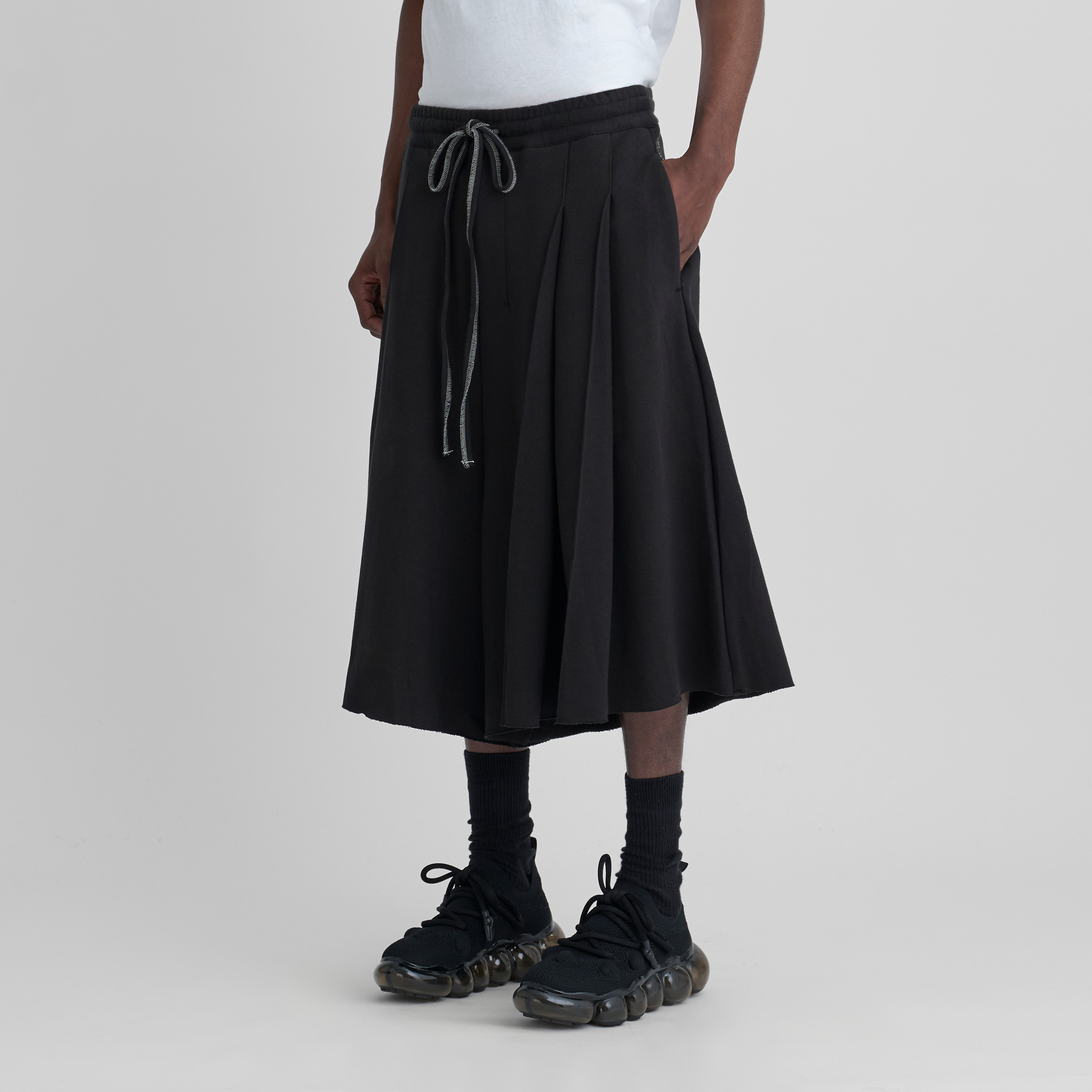 Future Present - SHINYAKOZUKA | Loose Shorts