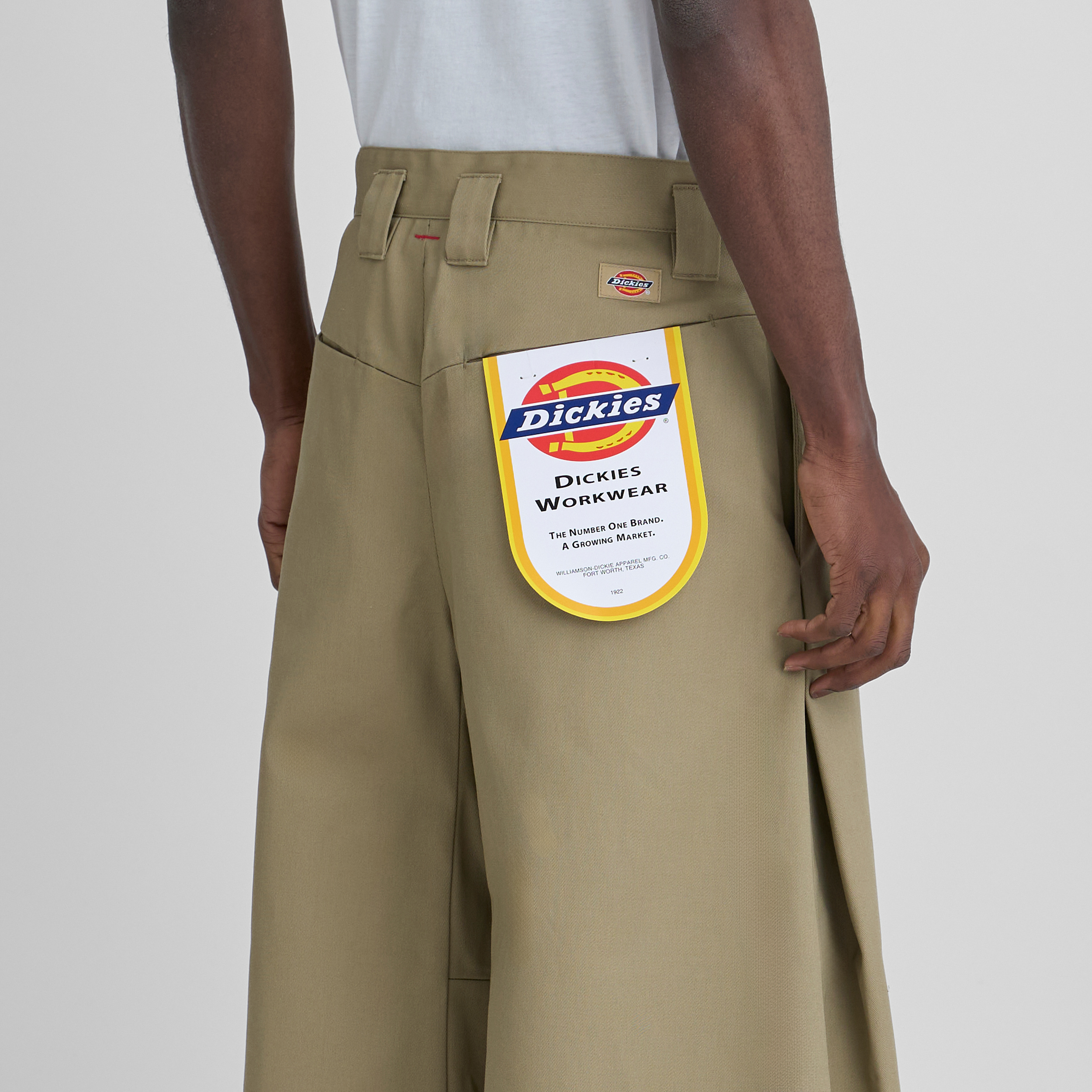 Future Present - SHINYAKOZUKA | Baggy with Dickies Trousers