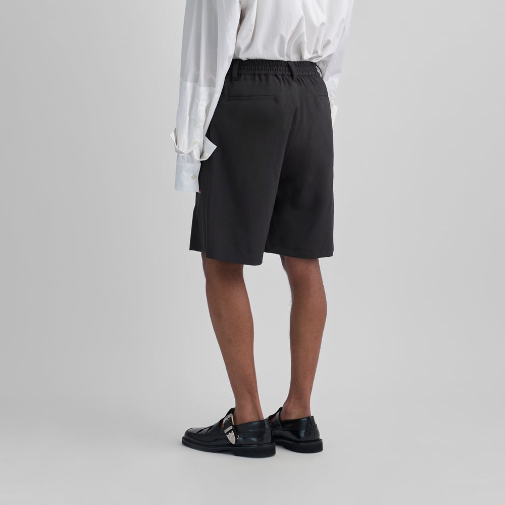 Future Present - YOKE | Tropical Wool Wide Leg Easy Shorts