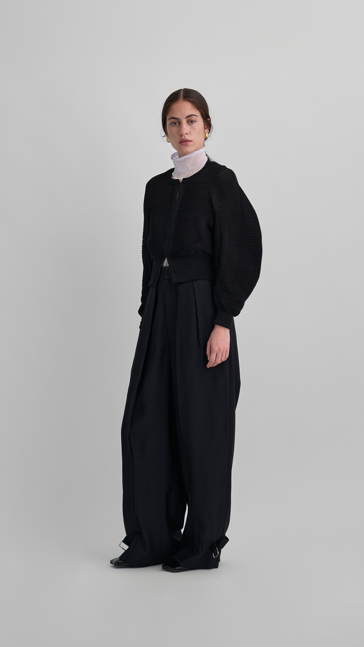 Future Present - MAME KUROGOUCHI | Curved Sleeve Knitted Cardigan