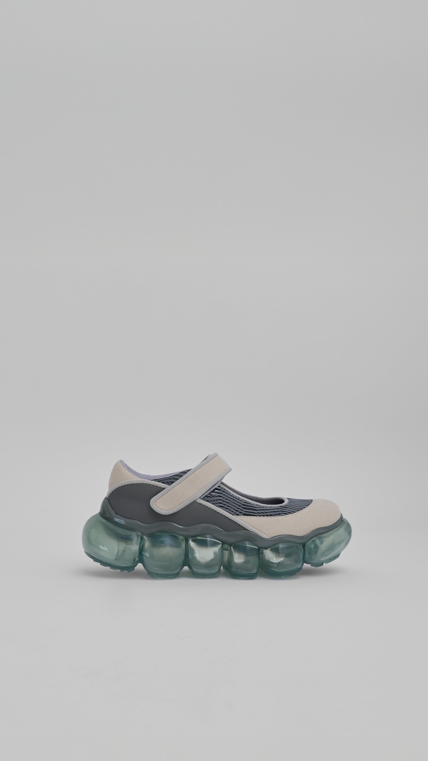 靴 Grounds shoes Grounds - Two Two