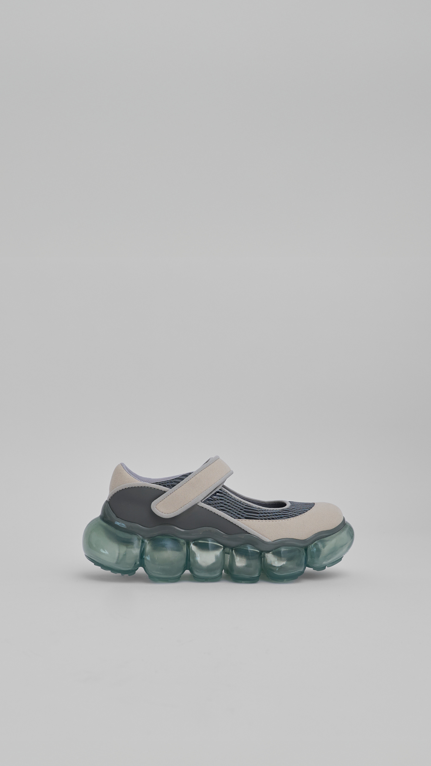 Future Present - GROUNDS | Orca Black x Black