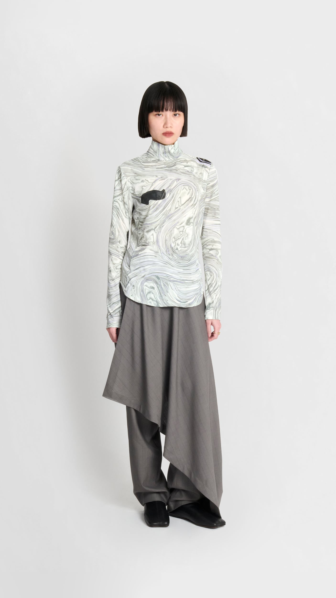 Future Present - YOKE | Garment-dyed 3 Pleated Tapered Trousers