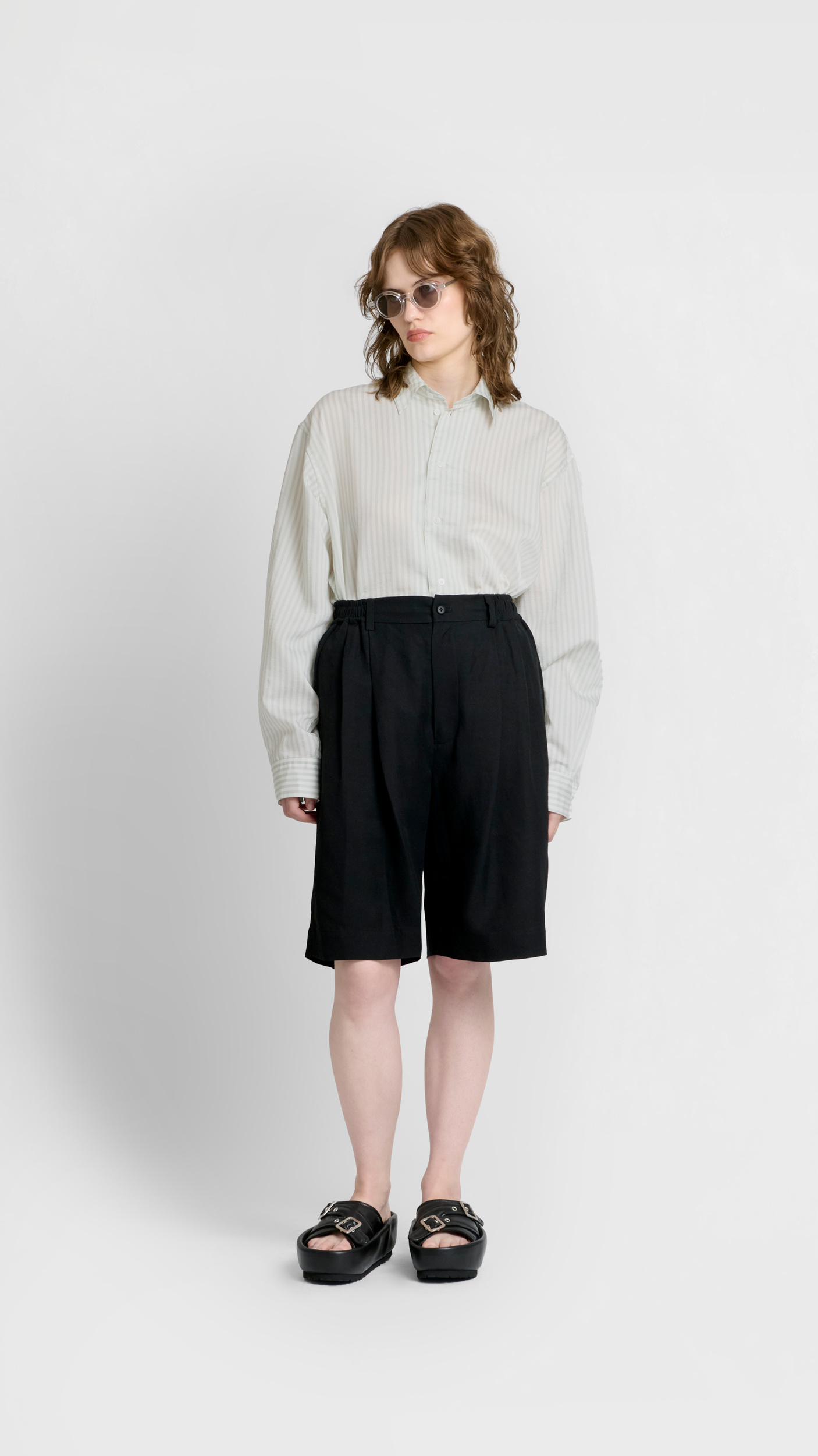 Future Present - YOKE | Tropical Wool Wide Leg Easy Shorts