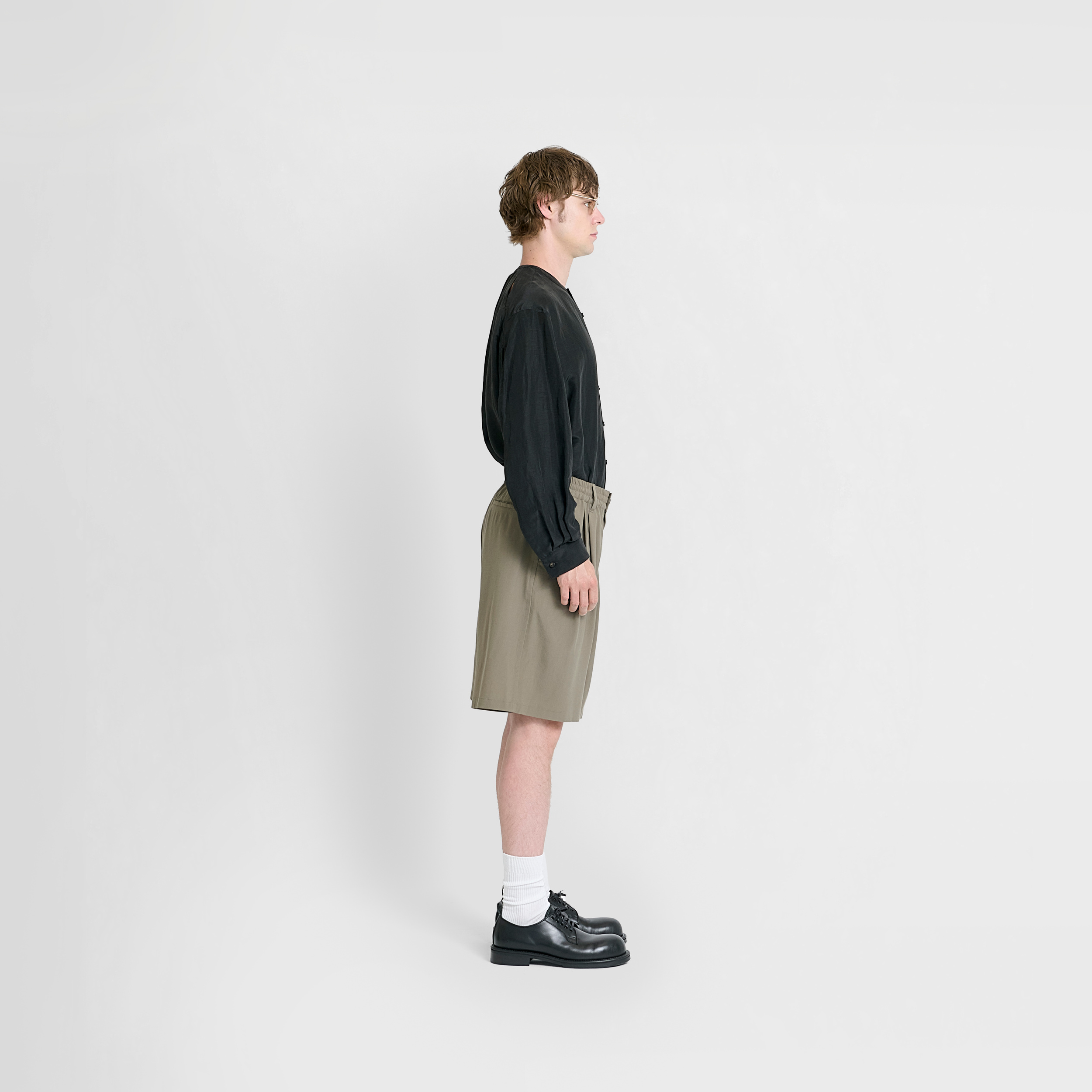 Future Present - YOKE | Tropical Wool Wide Leg Easy Shorts