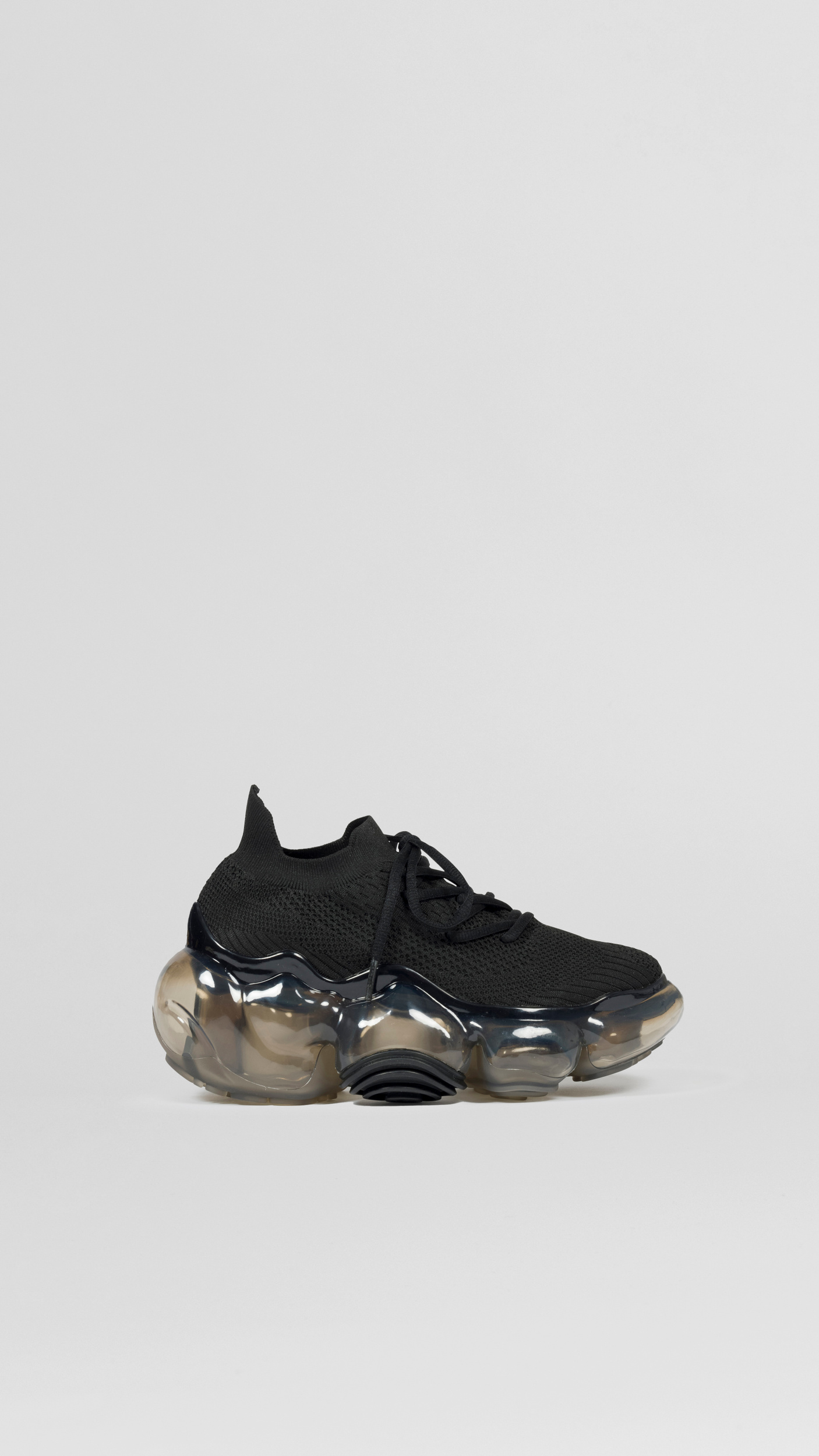 Future Present - GROUNDS | Moopie Black/Black Trainers