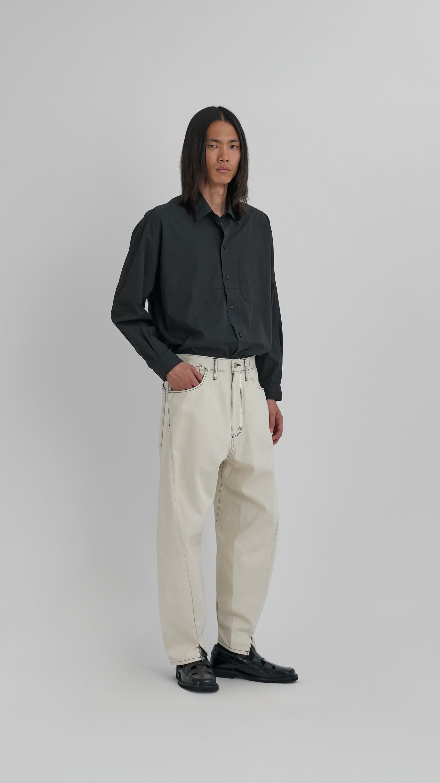 【セール中】【新品未使用】KURO REMAKE DENIM PANTS KURO | リメイクデニムマークフォーティーンパンツ